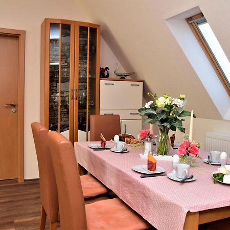 Ferienwohnung Anneliese Am Stadttor Hornbach Buitenkant foto
